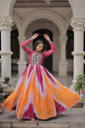 Gamthi and Mirror Work on a Bandhej Navratri Gown