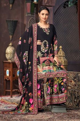 Faux Black Georgette Kurta Sharara's Mirror Set Was Effective