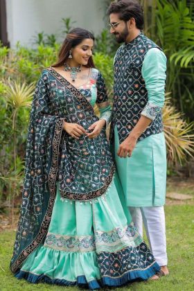 Couple Special Turqouise Green Navratri Wear Combo Set