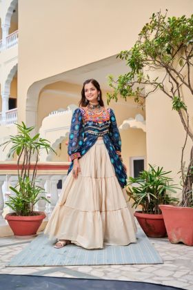 Gamthi Work Cotton Navratri Shrug & Lehenga Set