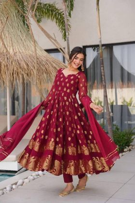 Anarkali Suit Set with Dupatta and Pants in Jacquard Weaving