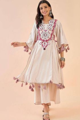 Off-White Co-Ord Set of Pure Khadi Cotton with Mirror Embroidery