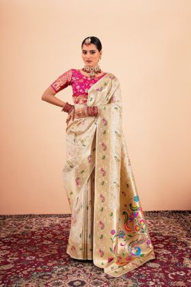 Fine Zari & Thread Weave Paithani Saree in a Silk Blend 