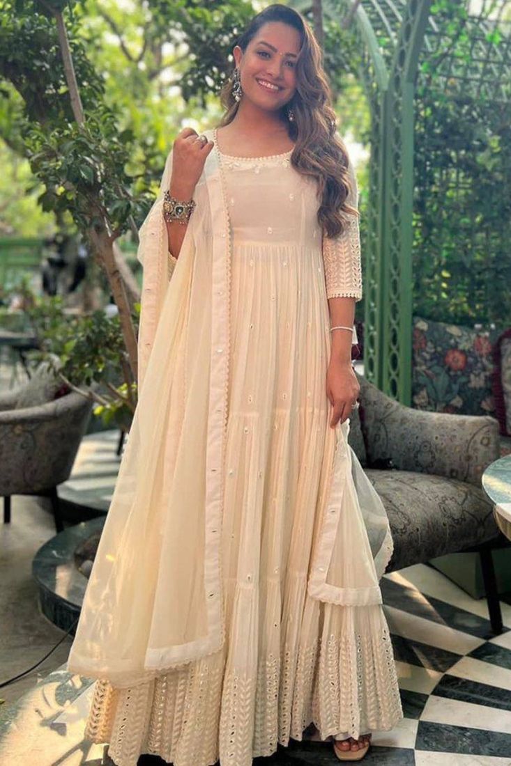 anita hassanandani dresses online