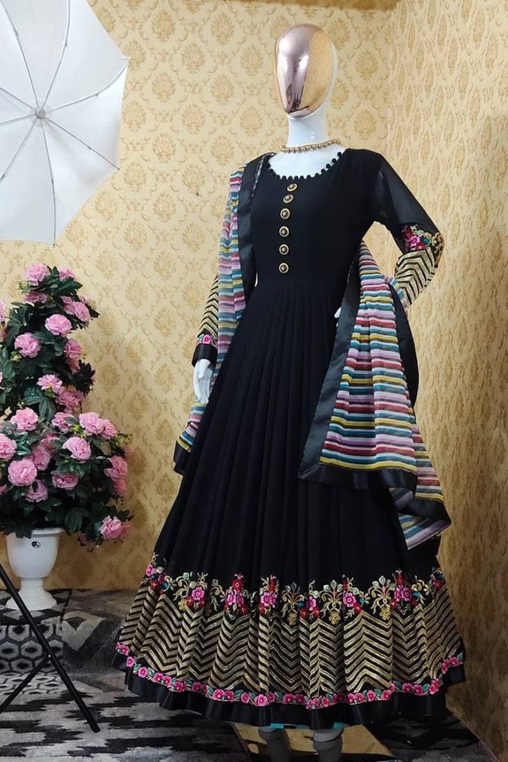 Georgette Plain Anarkali Suit In Black Color With Dupatta – Ville Fashions