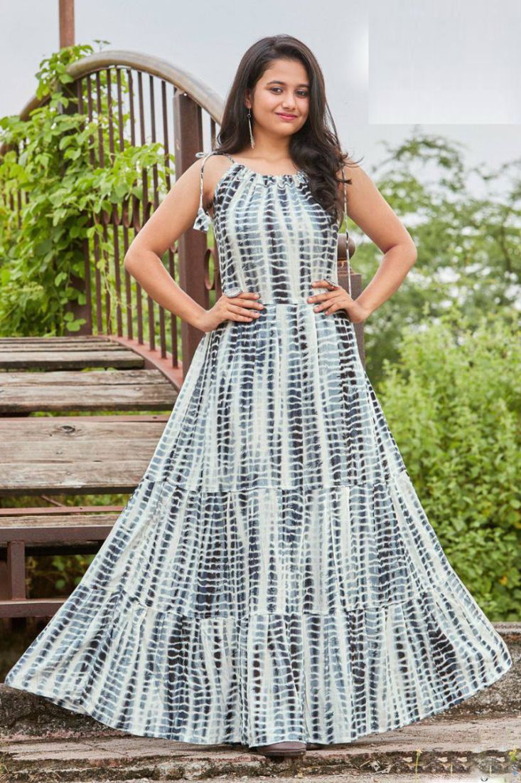 Sleeveless anarkali deals kurti