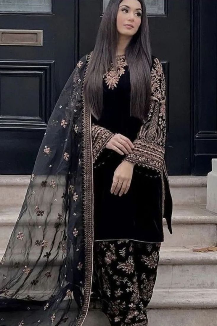 Black Viscose Velvet Readymade Salwar Kameez