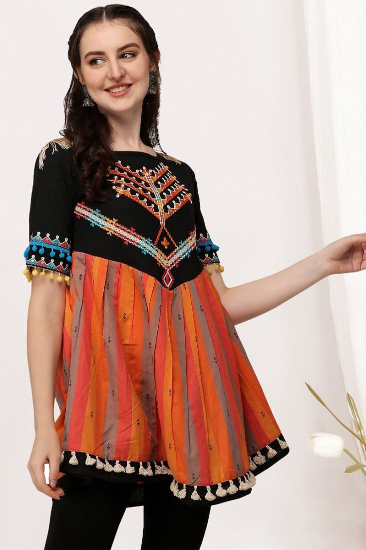 Kurti for garba on sale