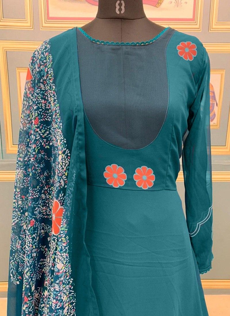 Kajol dresses online hot sale