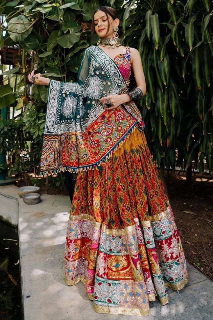 Dandiya lehenga hotsell choli online