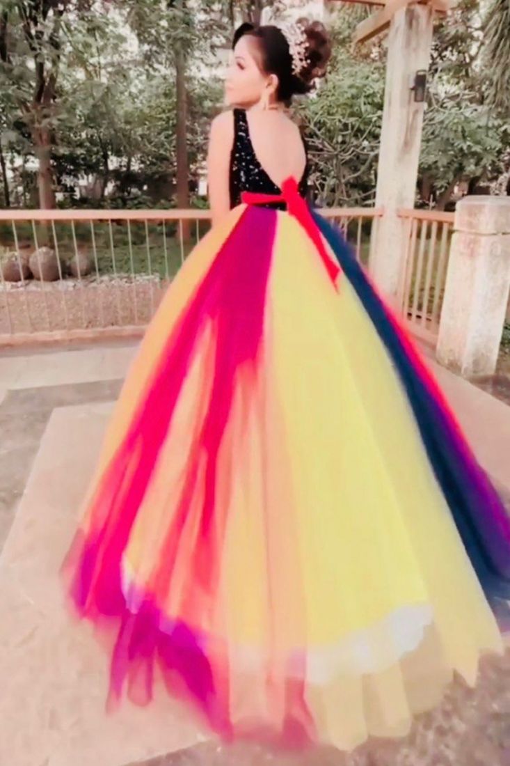Net Sleeveless Ladies Designer Gown at Rs 7000 in Mumbai | ID: 19815641333