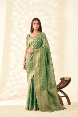 A subtle sheen on a handwoven tissue linen saree