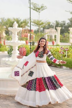 Lehenga Choli Dupatta Set in Pure Cotton with Lace Work for Navratri