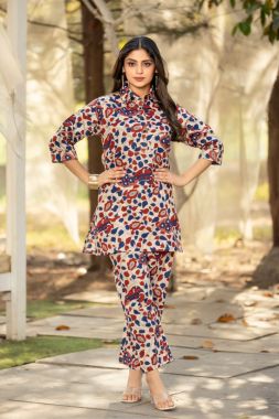 Women's Co-ord Set of Red and Blue Cotton Printed Kurti Pants